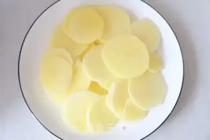Make Roast potatoes step 0