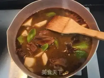 Make Chicken with a head step 11
