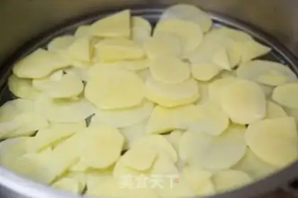 Make Roast potatoes step 1