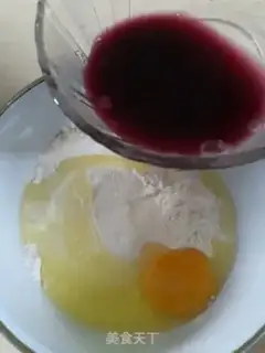 Make An apple roll step 2