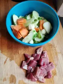 Make cucumber beef step 0