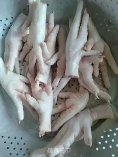 Make Spicy chicken claws step 0
