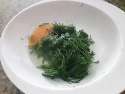 Make Spicy eggs step 1