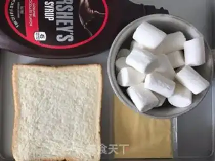Make Cotton candy toast step 0