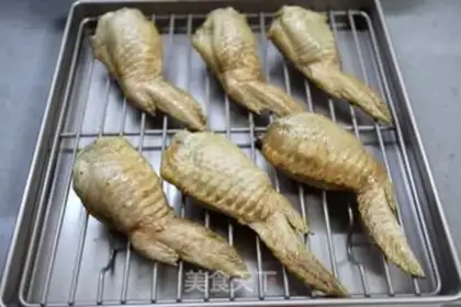Make Roasted potato cheese chicken wings step 9