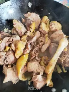 Make Potato pepper chicken step 4