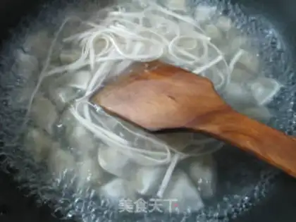 Make Noodle fantasies step 2
