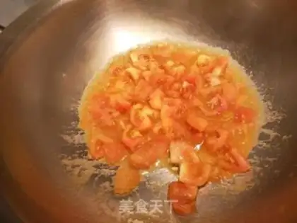 Make Tomato fried eggs step 6