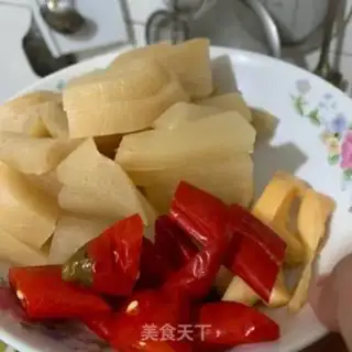 Make Chongqing Magnetian mouth chicken step 2