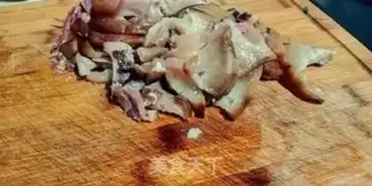 Make Spicy hoghead step 1
