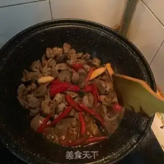 Make Chongqing Magnetian mouth chicken step 6