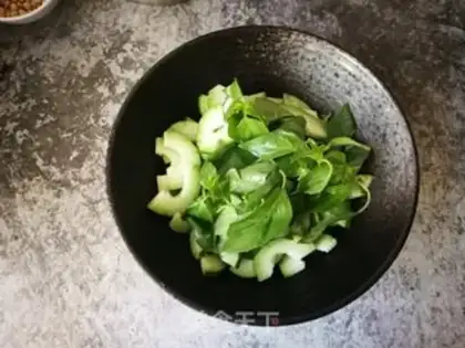 Make A mustard pickle step 2