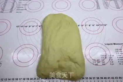 Make Light cream pasta toast step 4