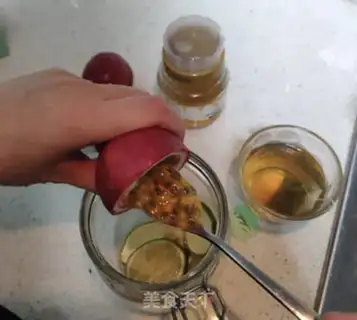 Make Happiness beehive step 1