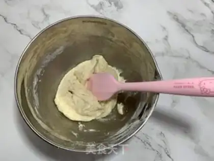 Make Butter birthday cake step 4