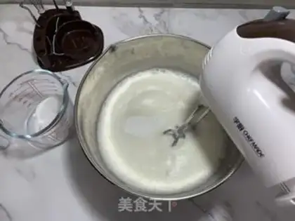 Make Butter birthday cake step 7