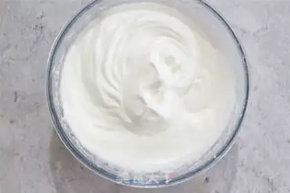 Make Salt cream cake rolls step 4