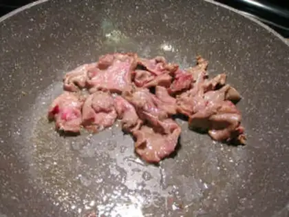 Make cucumber garlic beef step 2