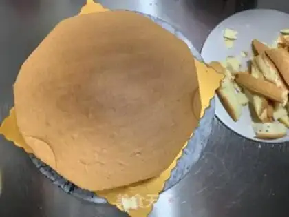 Make Butter birthday cake step 16