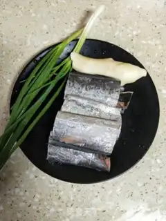Make Red-fried fish step 0