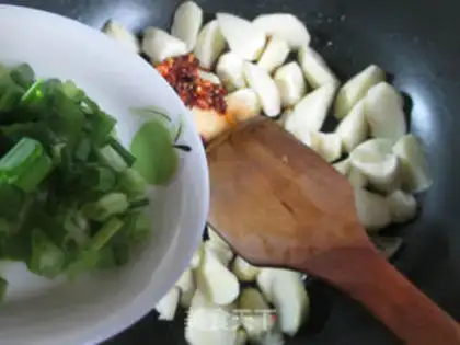 Make Spicy white step 9
