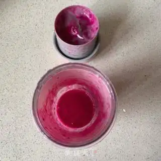 Make Flamingo yogurt step 1