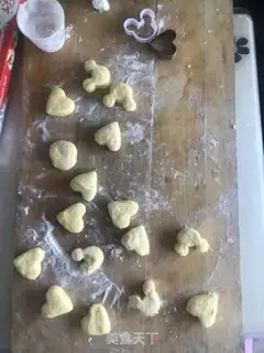 Make A potion cake step 4