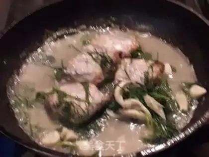 Make The fragrance is burning fish step 4