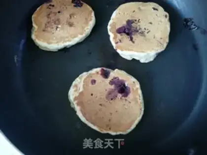 Make Smelted seed blueberry muffins step 5