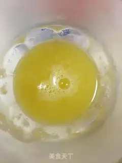 Make Pineapple popsicle step 1