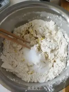 Make Pumpkin donuts step 3