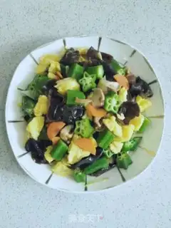 Make Eggs and vegetables step 11