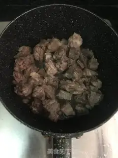 Make Curry curry potatoes step 2