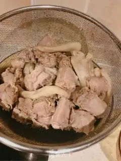 Make Pyramid duck step 6
