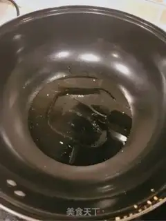 Make Pyramid duck step 9