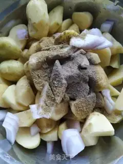 Make Baked potatoes step 1