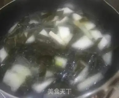 Make Poonmelon sea soup step 5
