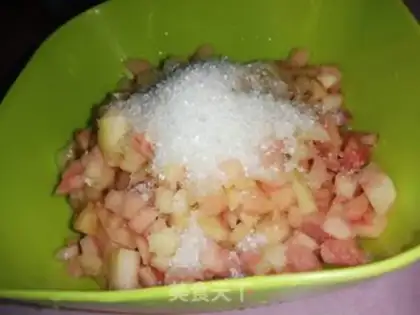 Make Sour peach sauce step 1