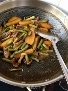 Make Pork stew, beans and potatoes step 16