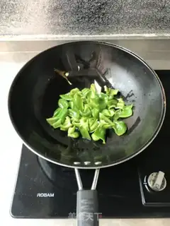 Make Beef chips and pepper step 3