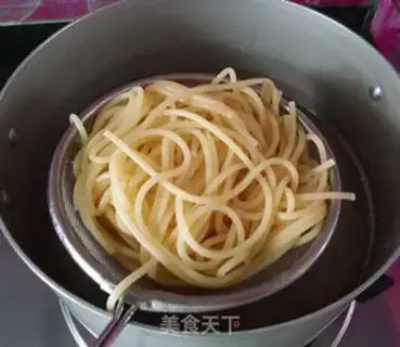 Make Spaghetti step 2