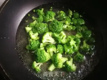 Make Pelican broccoli step 2