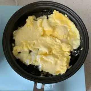 Make Tomato egg noodles step 3