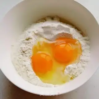 Make Egg bumps step 2