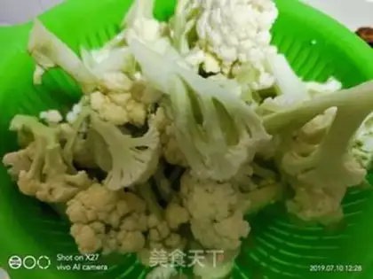 Make Five bouquets step 1