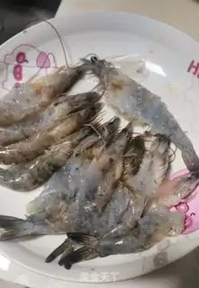 Make Garlic shrimp step 0