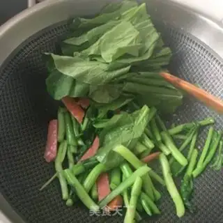 Make Garlic intestines step 7