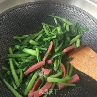 Make Garlic intestines step 8