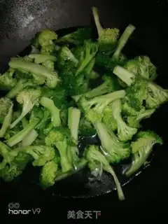 Make Five bouquets of tofu and broccoli step 0