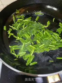 Make Handy spinach noodles step 3
